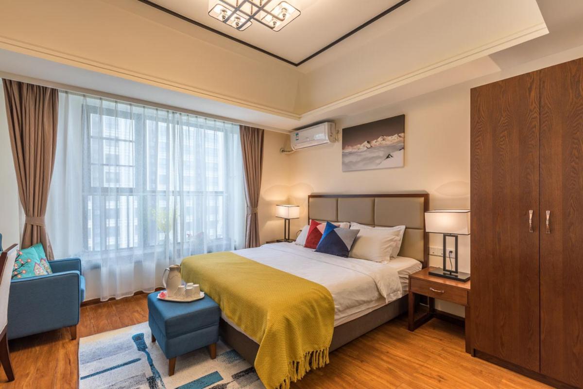 Livetour Hotel Luogang Wanda Plaza Suyuan Metro Гуанджоу Екстериор снимка