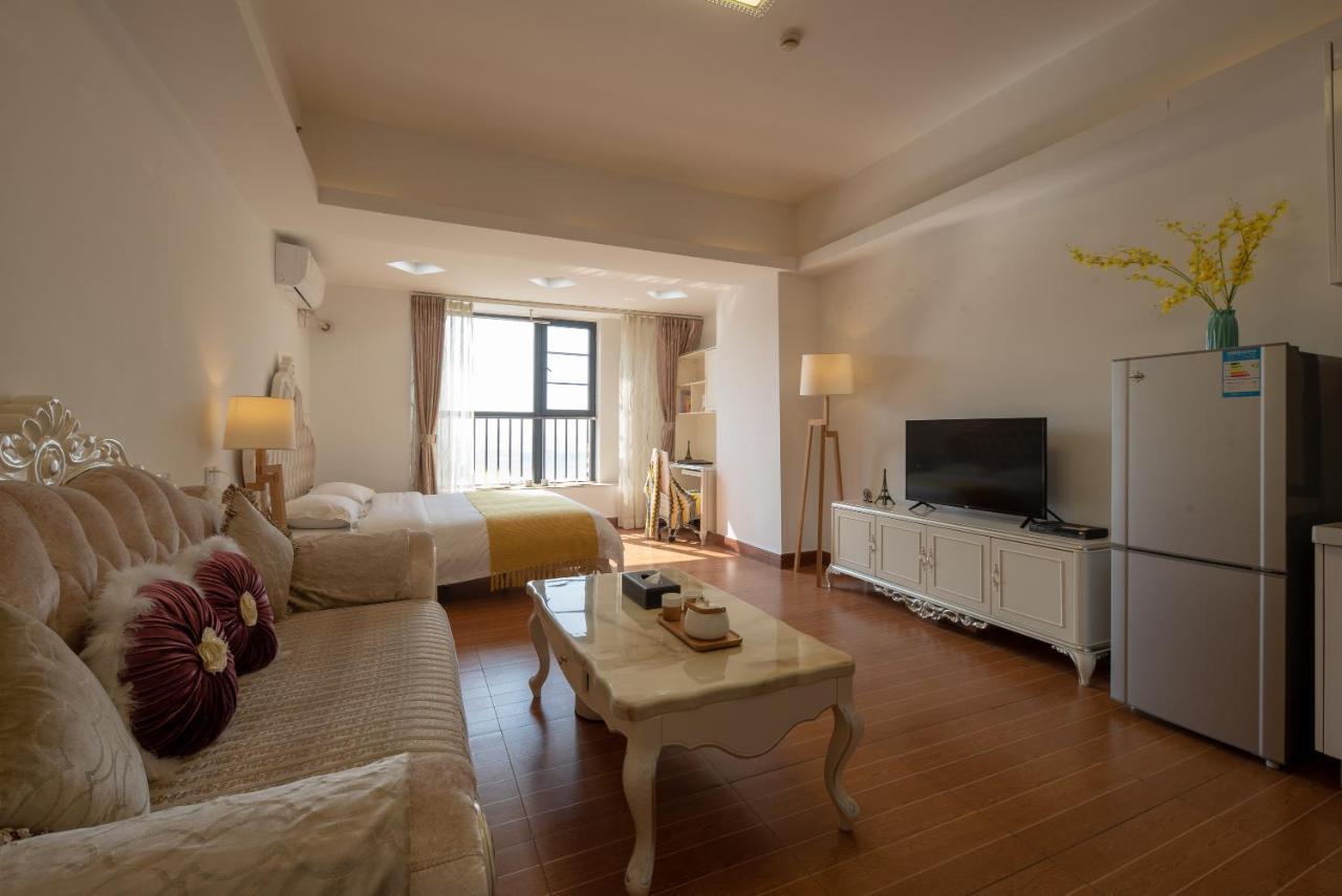 Livetour Hotel Luogang Wanda Plaza Suyuan Metro Гуанджоу Екстериор снимка